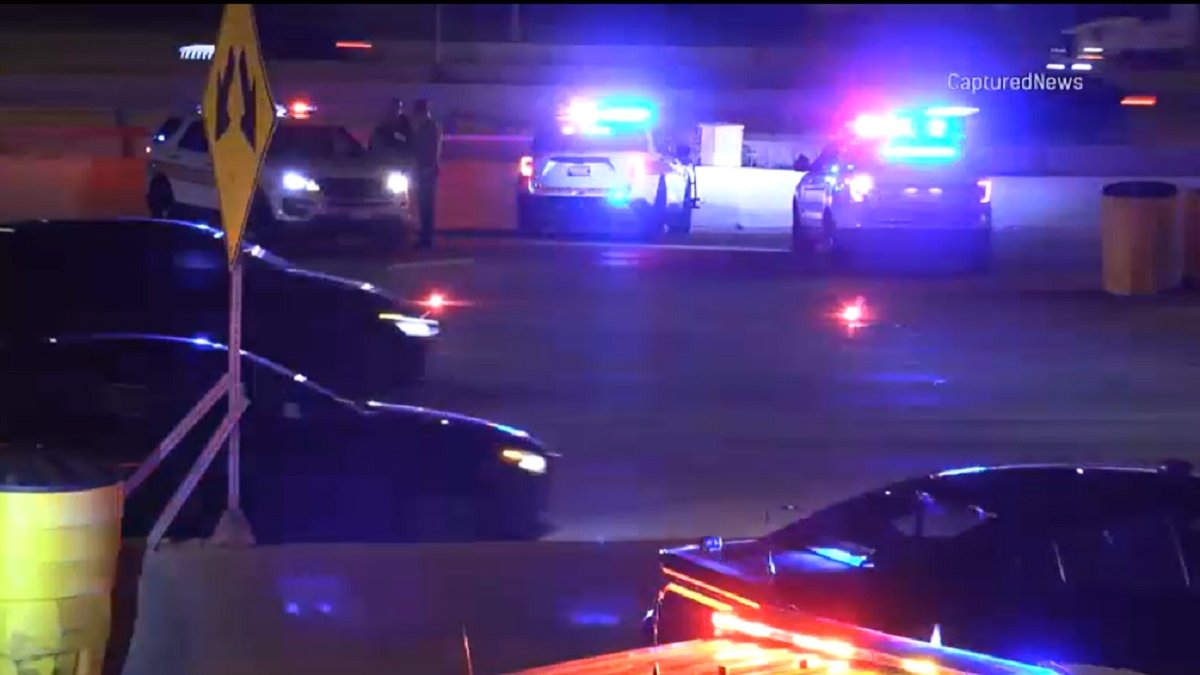 1 killed, 2 wounded in shooting on Dan Ryan Expressway