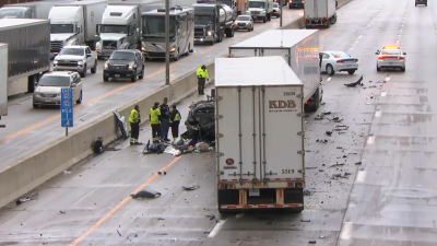 I-80/94 crash in Northwest Indiana leaves at least 1 dead, 2 injured ...