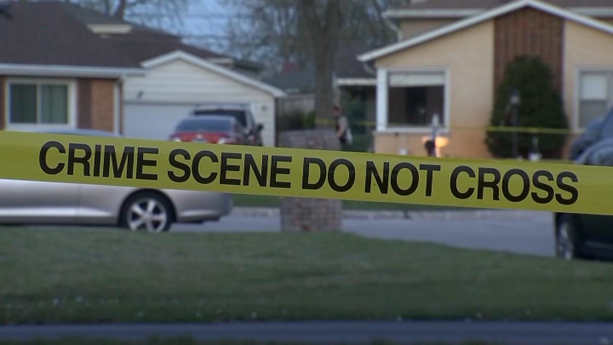 Man killed, young girl and 2 teens wounded in Oak Forest shooting – NBC Chicago - Vimarsana News