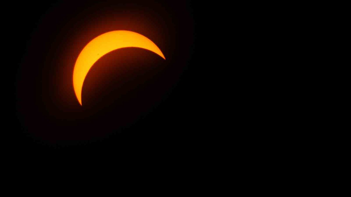 What was the most popular song played during the eclipse? NBC Chicago