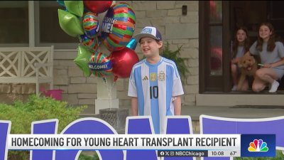 Teen transplant recipient receives warm homecoming in Northbrook
