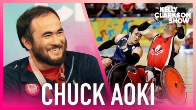 Olympian Chuck Aoki explains murderball to Kelly Clarkson