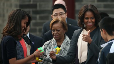 Michelle Obama's mother, Marian Robinson, dies at 86