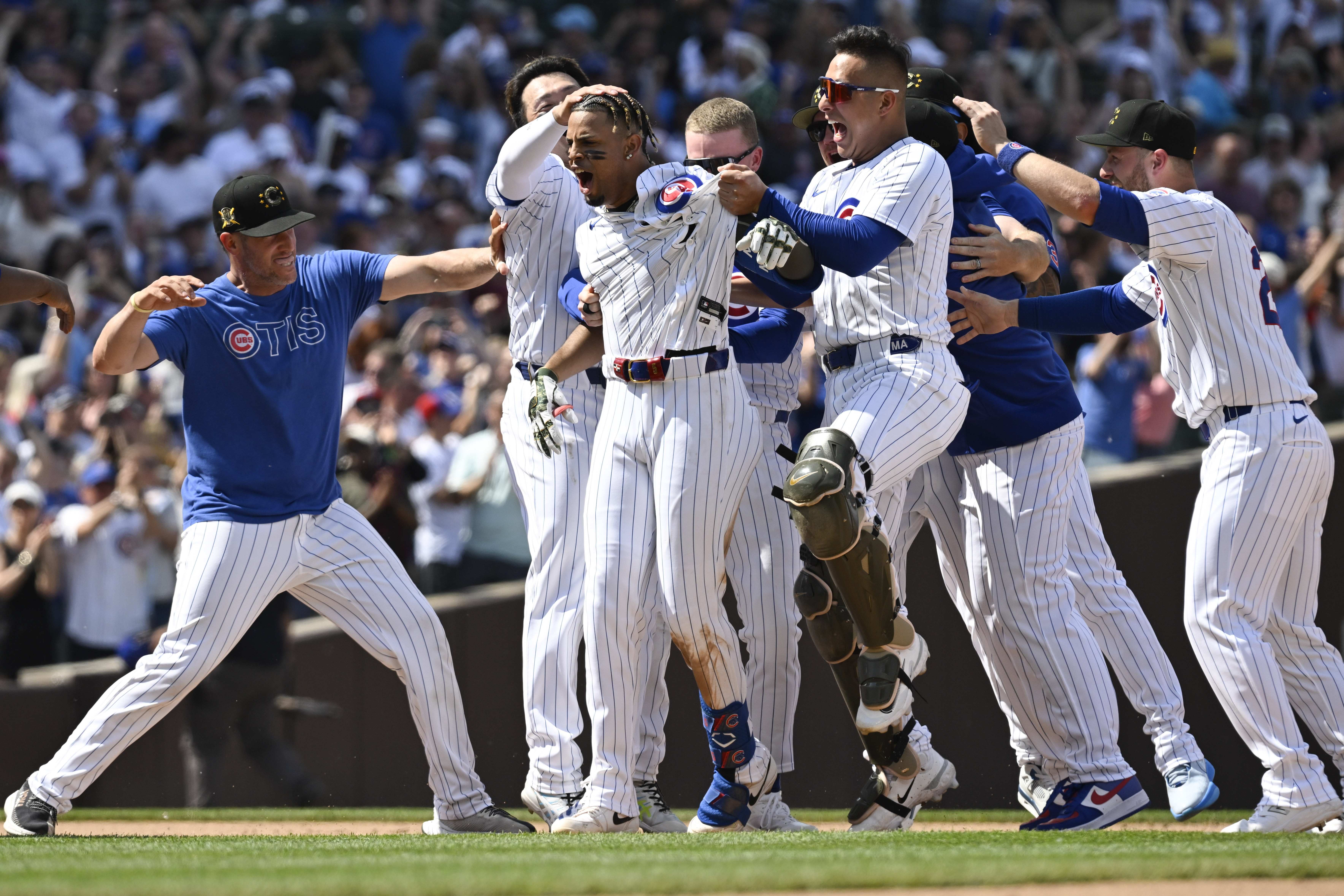 Cubs’ Christopher Morel shares emotional goodbye with teammates in ...
