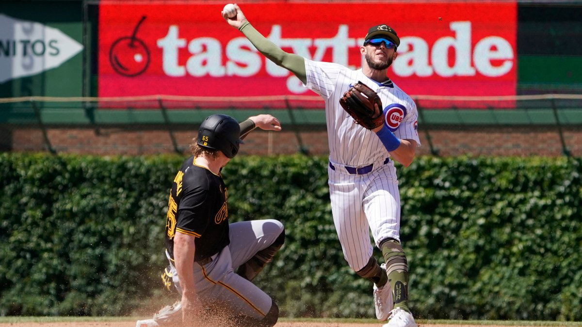 Cubs trade infielder Miles Mastrobuoni to Mariners