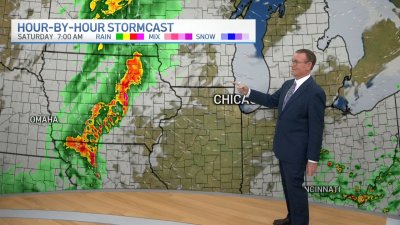 CHICAGO FORECAST: Dry conditions overnight ahead of possible storms Saturday afternoon