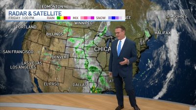 Chicago weekend weather: Showers to precede a dry Sunday