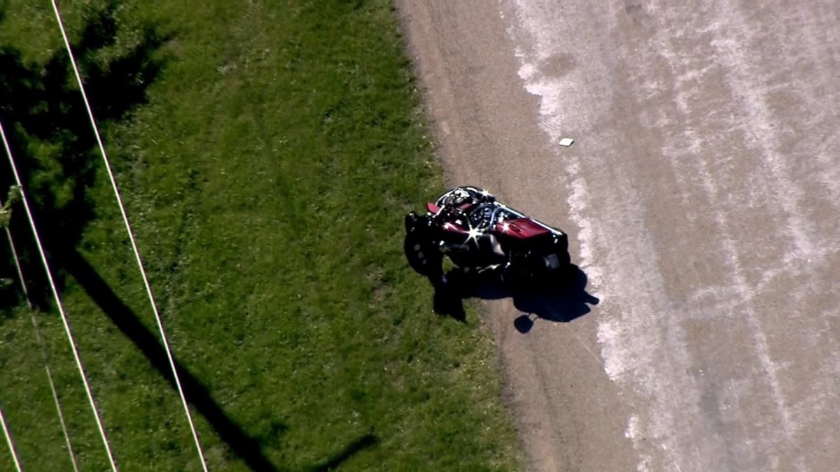 Motorcyclist killed after collision with school bus in suburban Minooka