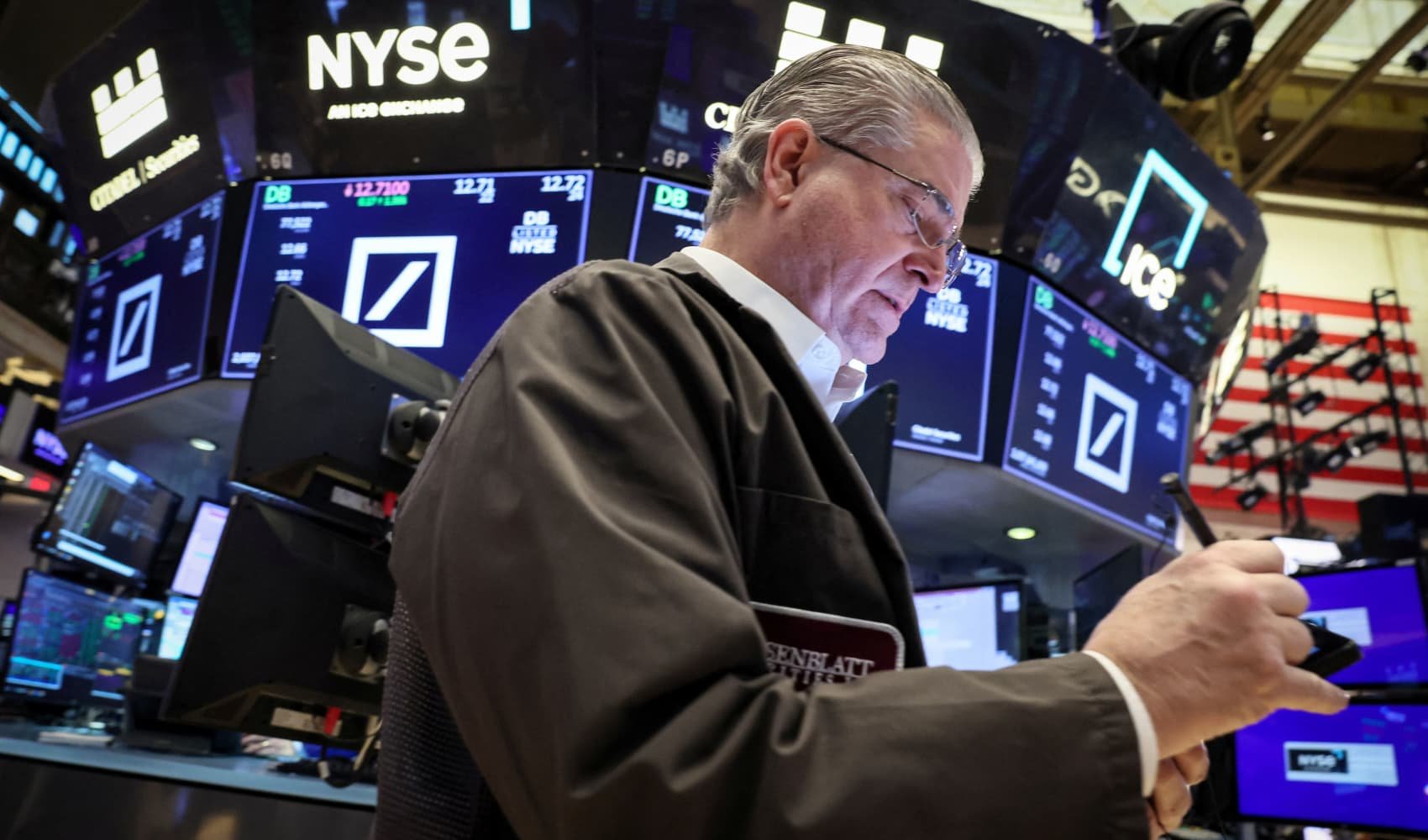 CNBC Daily Open: Fed signals one rate cut - Vimarsana News