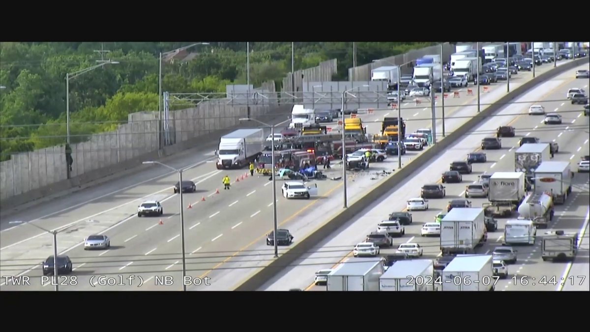 Fatal crash leaves multiple lanes closed on southbound I-294 – NBC Chicago