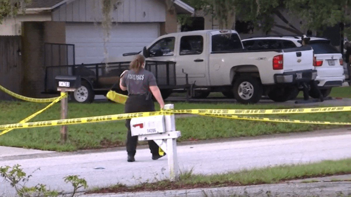 Tampa 19-year-old kills parents before getting into shootout with law enforcement