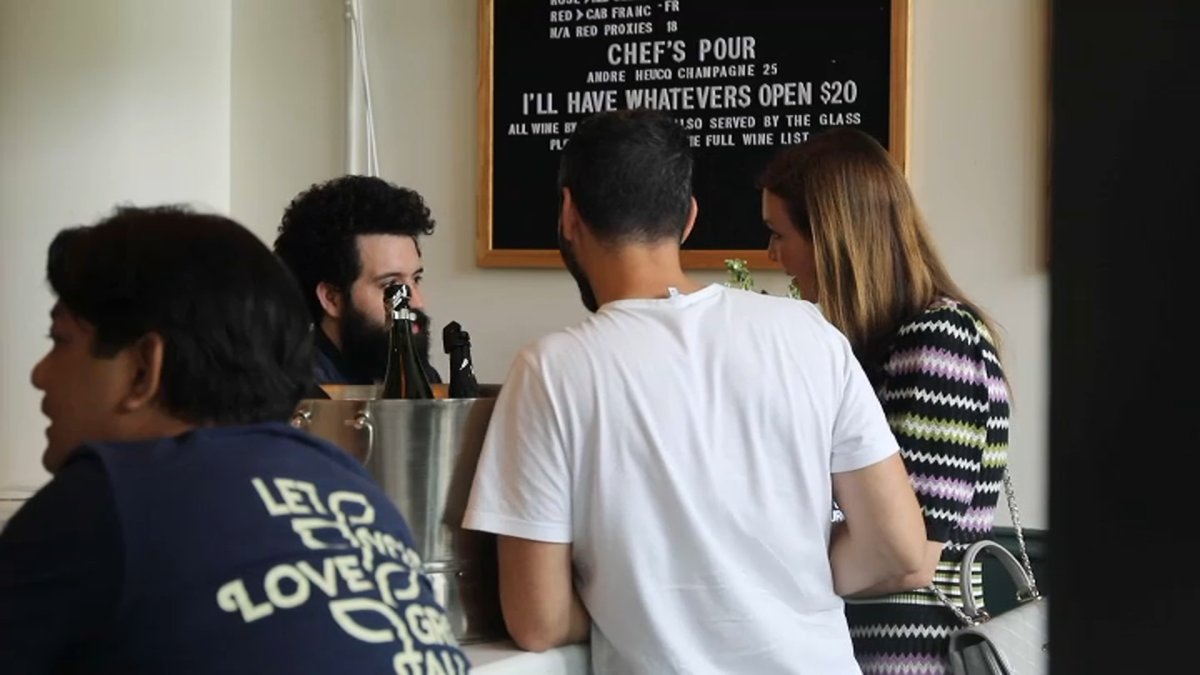 The Food Guy Steve Dolinsky visits John’s Food and Wine in Lincoln Park