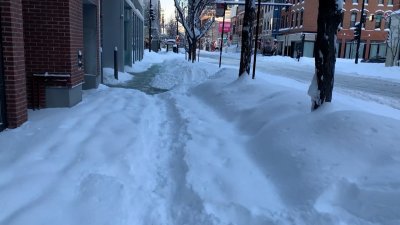 Snow removal proposal sparks intense debate in Chicago