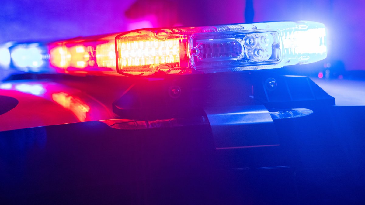 Delays expected as southbound I-90 closed at North Avenue for shooting investigation Delays expected as southbound I-90 closed at North Avenue for shooting investigation