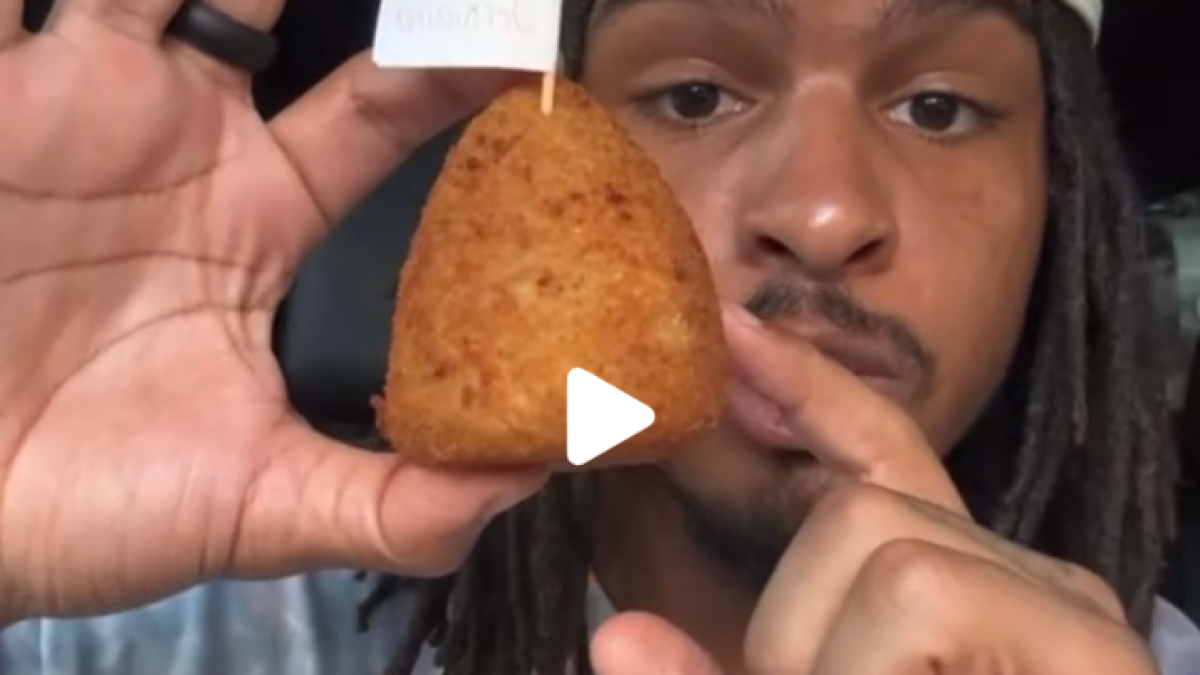 A famed TikTok food critic reviewed an empty Chicago restaurant. What happened next was something the owner never expected A famed TikTok food critic reviewed an empty Chicago restaurant. What happened next was something the owner never expected