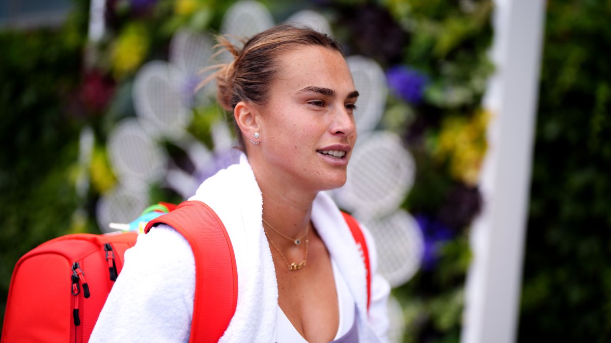 Wimbledon favorite Aryna Sabalenka withdraws from tournament with shoulder injury