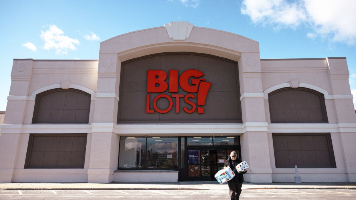 Big Lots set to close dozens of stores in Illinois and Indiana NBC