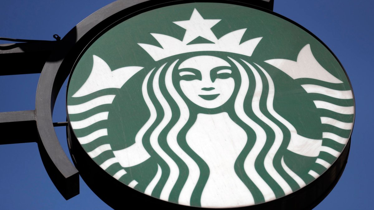 Starbucks unveils new fall-themed beverage at stores this week