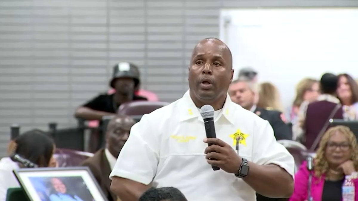 Former Dolton deputy police chief indicted on bankruptcy fraud, perjury