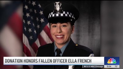 Chicago students offer support in honor of fallen CPD Officer Ella French