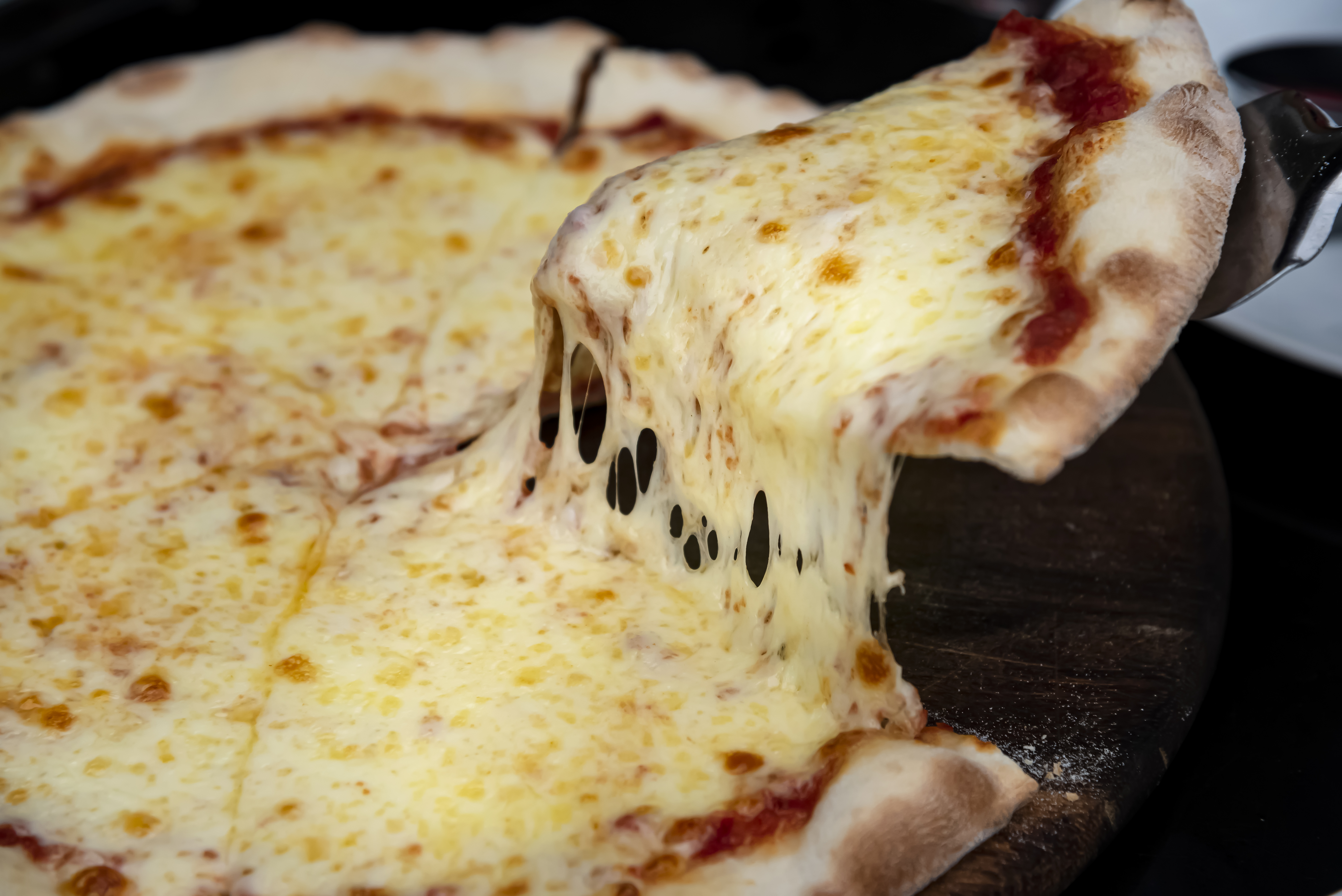 National Cheese Pizza Day 2024 Deals for a slice of savings NBC Chicago