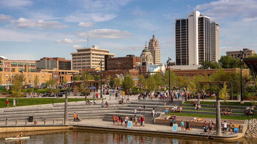 This summer marked the opening of Promenade Park in downtown Fort Wayne. The new $20 million space embraces the city’s three converging rivers – the St. Marys, St. Joseph and Maumee – with riverfront seating and recreation, including a canal boat and floating bar.
1 Promenade Park Skyline Fort Wayne Wendy Pramik