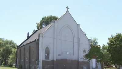 Friends aim to turn vacant Cabrini-Green church into art, community space