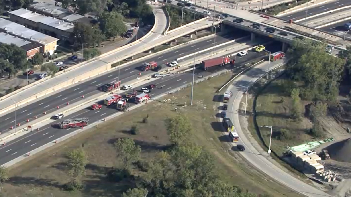 Major delays reported after accident on Edens driveway near Old Orchard – NBC Chicago