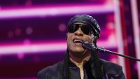 El cantante Stevie Wonder se embarca en una gira de cara a las elecciones en EE.UU.