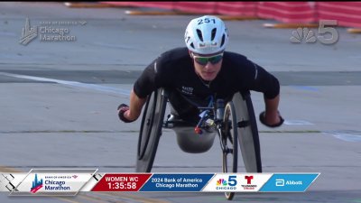 Catherine Debrunner wins the 2024 Bank of America Chicago Marathon women's wheelchair race