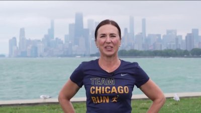 Bank of America employee running Chicago Marathon for Team Chicago Run.