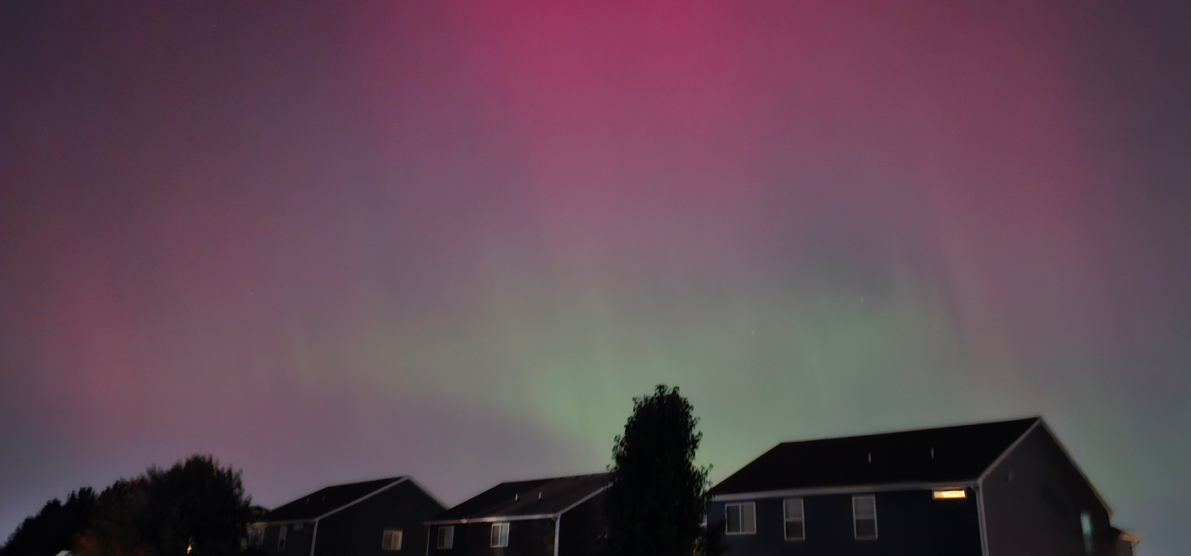 PHOTOS Northern Lights across Illinois, Chicago, suburbs NBC Chicago