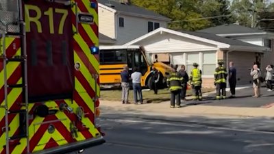 School bus crashes into north suburban Skokie home