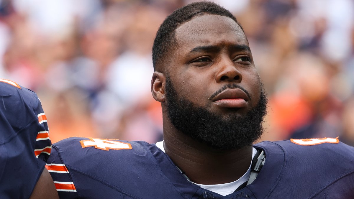 Chicago Bears OL Nate Davis ruled out for Patriots game with injury Chicago Bears OL Nate Davis ruled out for Patriots game with injury