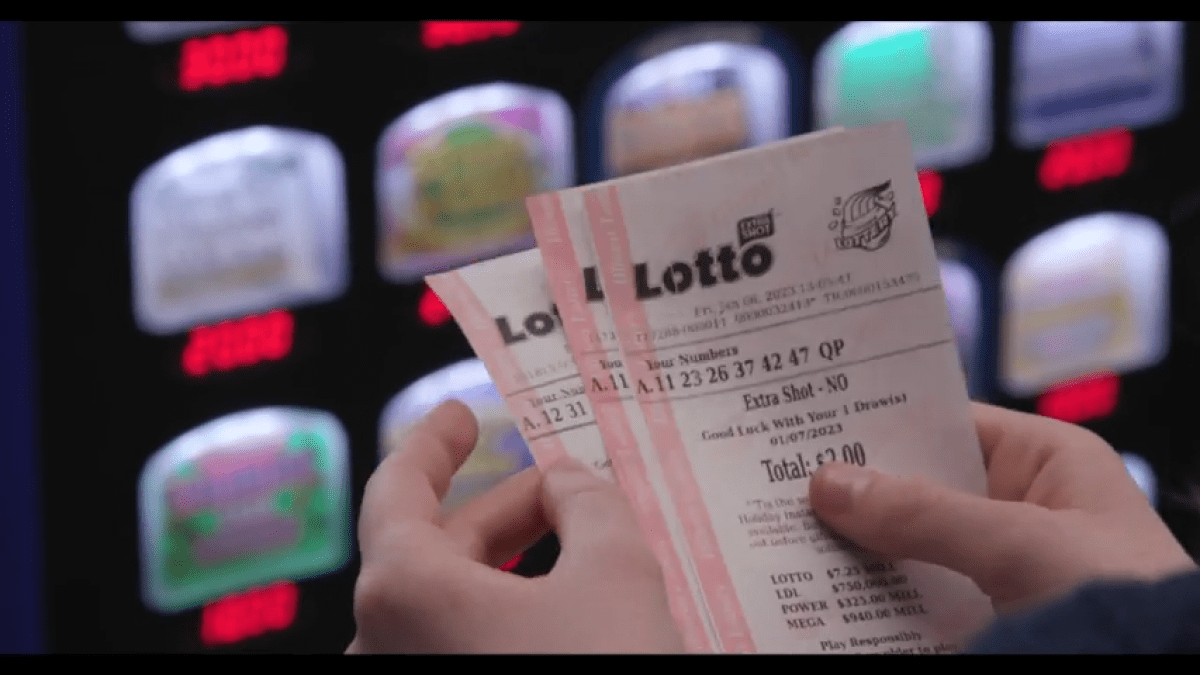 Chicago gas station sells $400k lotto ticket – NBC Chicago