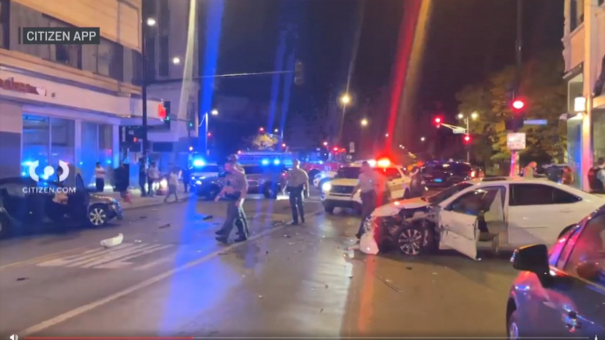Kidnapping sparks late-night police chase, crash at busy intersection in Logan Square: ISP