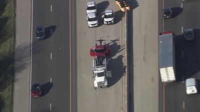 WATCH:  Vehicle wanted in Chicago homicide crashes on I-55 following police pursuit