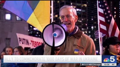 Rally held in support of Ukraine as Chicagoans mark 1,000 days since Russian invasion