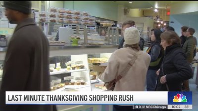 Chicago-area residents head to stores in last-minute rush ahead of Thanksgiving