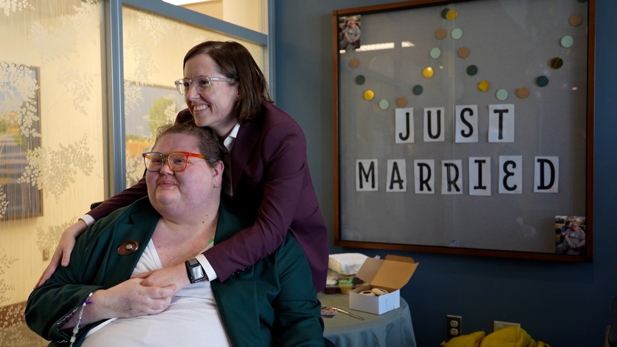 Northwestern nurses help couple plan wedding in 24 hours, 1 day before major surgery