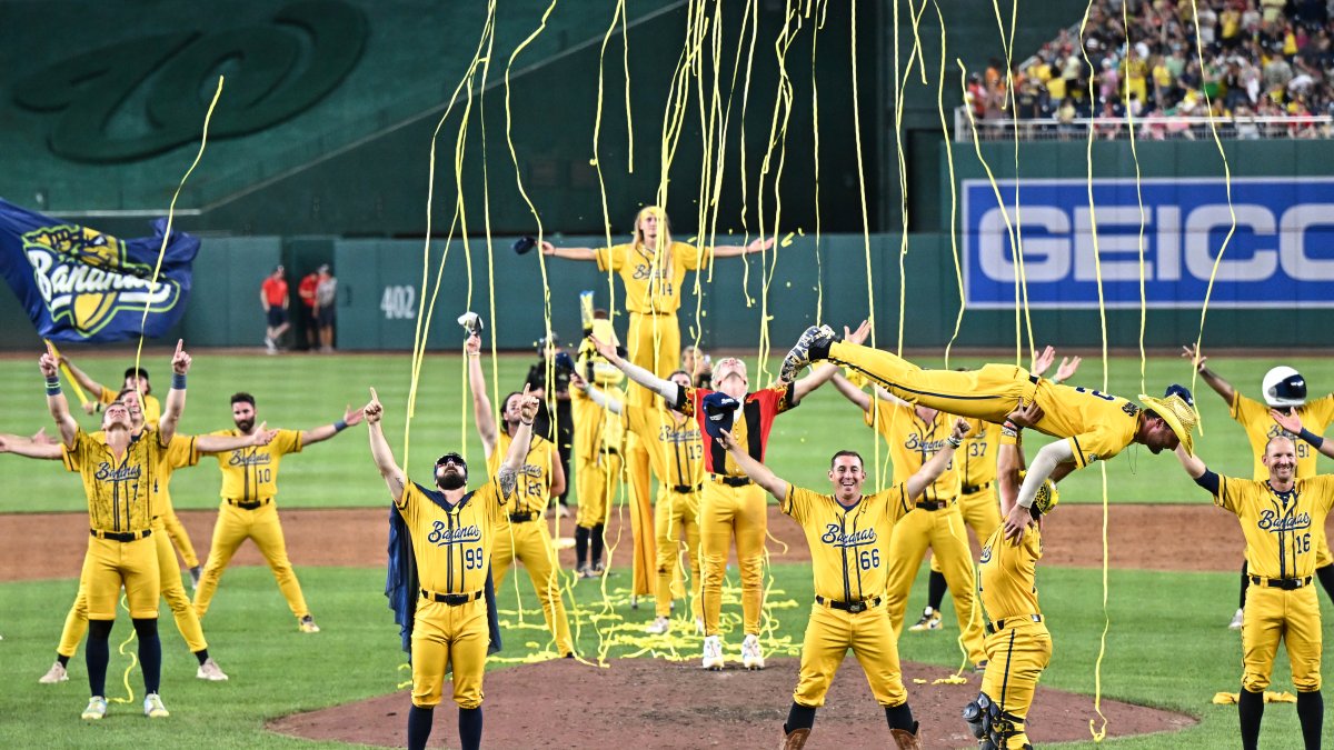 Heres when the Savannah Bananas are playing in Chicago this summer