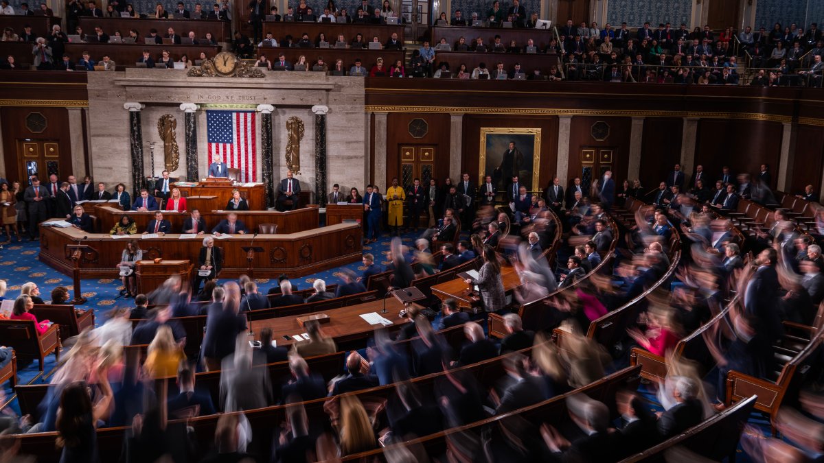 Who won control of the House of Representatives? Live results NBC Chicago