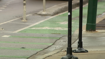 Chicago to start automatic ticketing for violators parked in bus, bike lanes