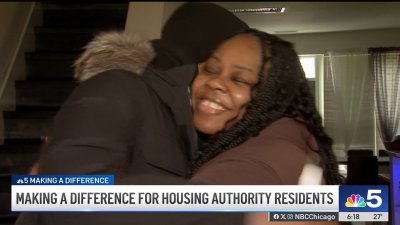 Chicago Housing Authority residents receive Christmas surprise