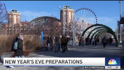 Chicago preps for New Year's festivities, fireworks