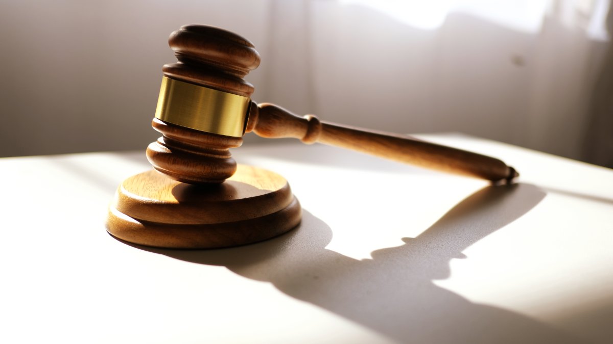 Former home repair company owner pleads guilty to stealing thousands