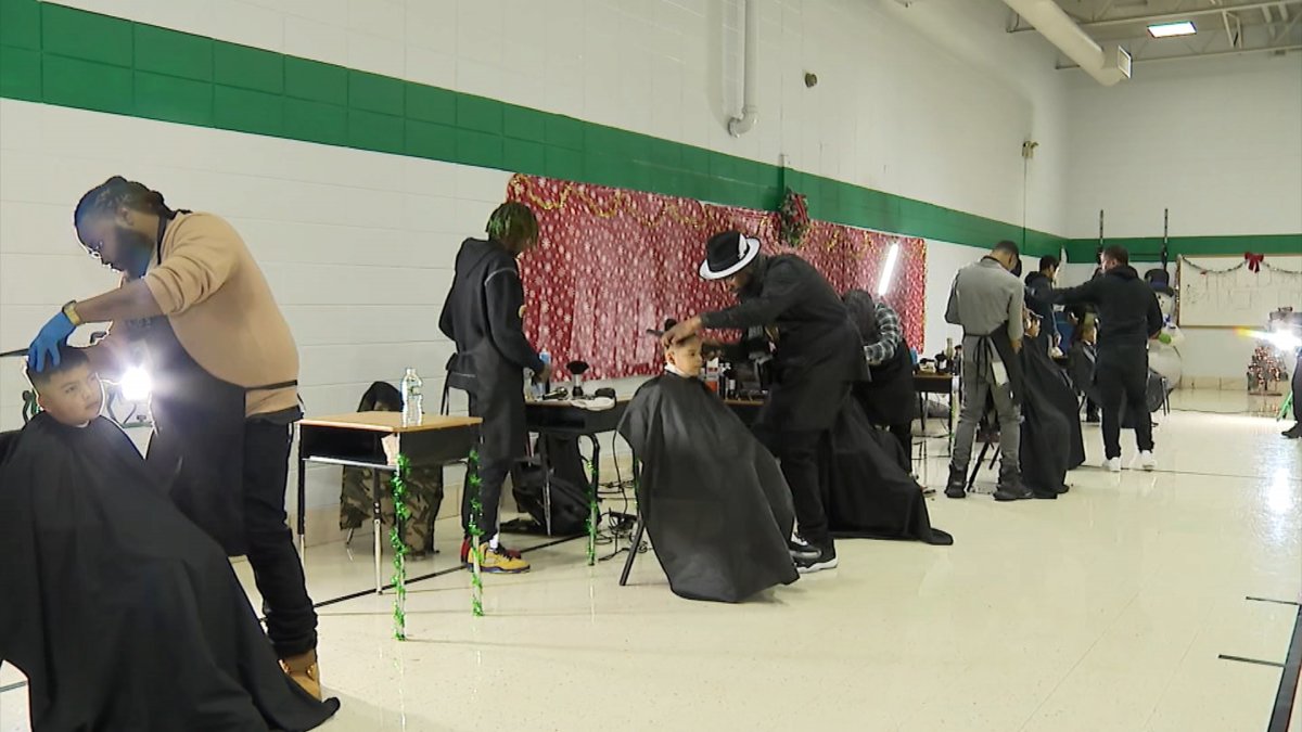 South suburban school brings in local barbers to give free haircuts to students