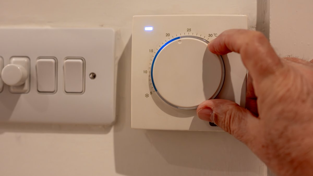 How residents can get help with energy bills as temperatures plunge