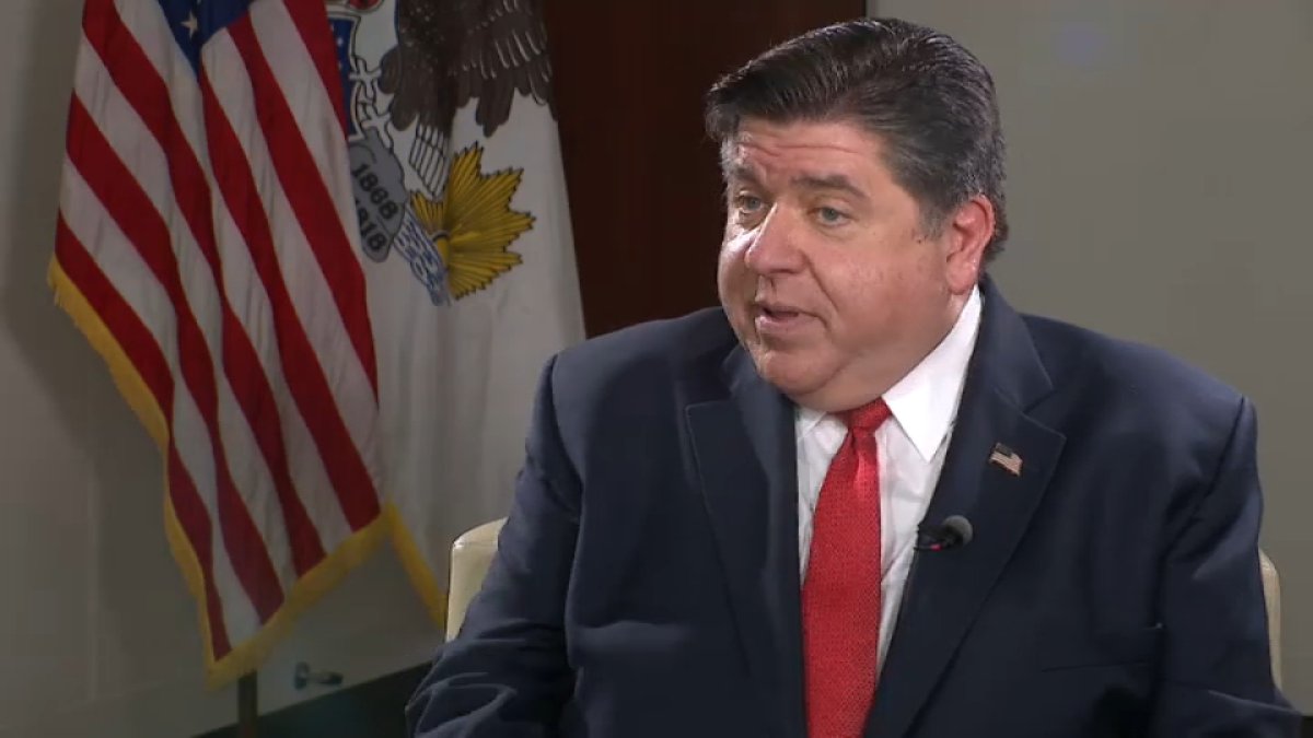 People involved in January 6 riots pardoned by Trump prohibited from holding state jobs, Gov. Pritzker says