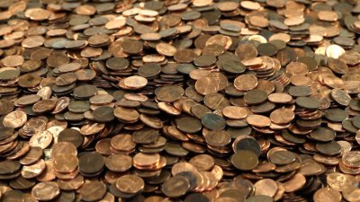 Trump directs US treasury to stop minting new pennies